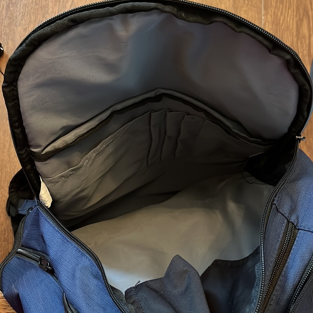 Nike backpack - Picture 3 of 6